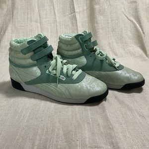 metallic sheen reebok 25th anniversary high tops